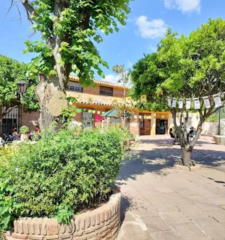 El Tilo › Residencia 3ª Edad