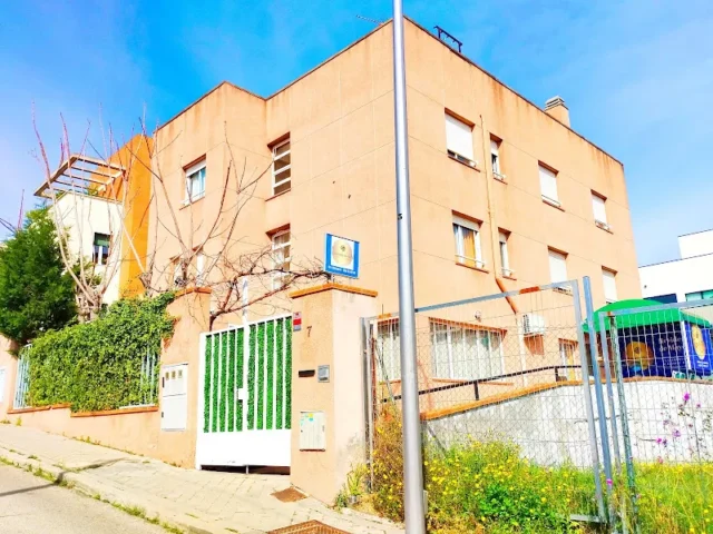 LA VEREDA DEL SOL  Arturo Soria Senior Home