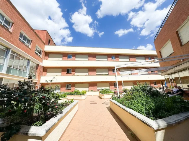Residencia de Mayores Los Peñascales | Albertia