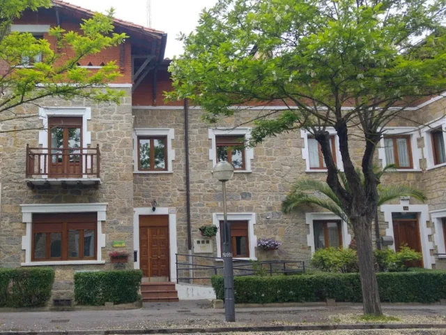 RESIDENCIA LANDA